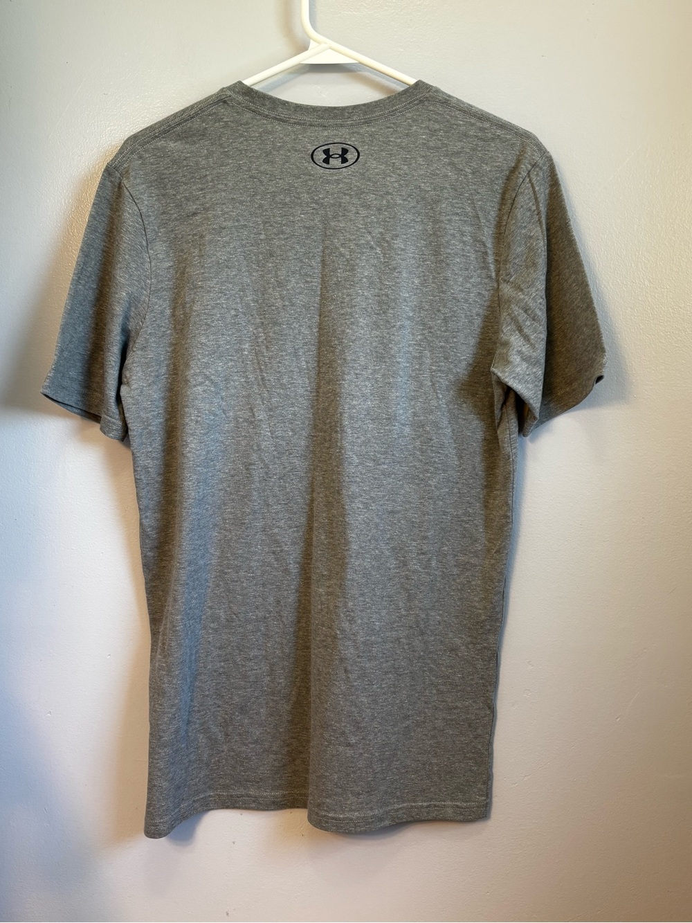 Under Armour Men's Baseball Script T-Shirt Sz S. NWOT - Picture 4 of 6